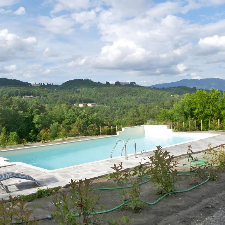 Villa in collina con piscina - Villa - 1