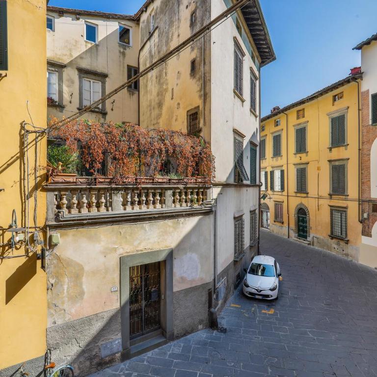 Borbo's House - Holiday Home Lucca Centro Storico - Two-Bedroom Apartment - 7