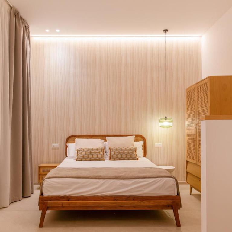 Lagalante Wellness Rooms - Deluxe King Room - 3