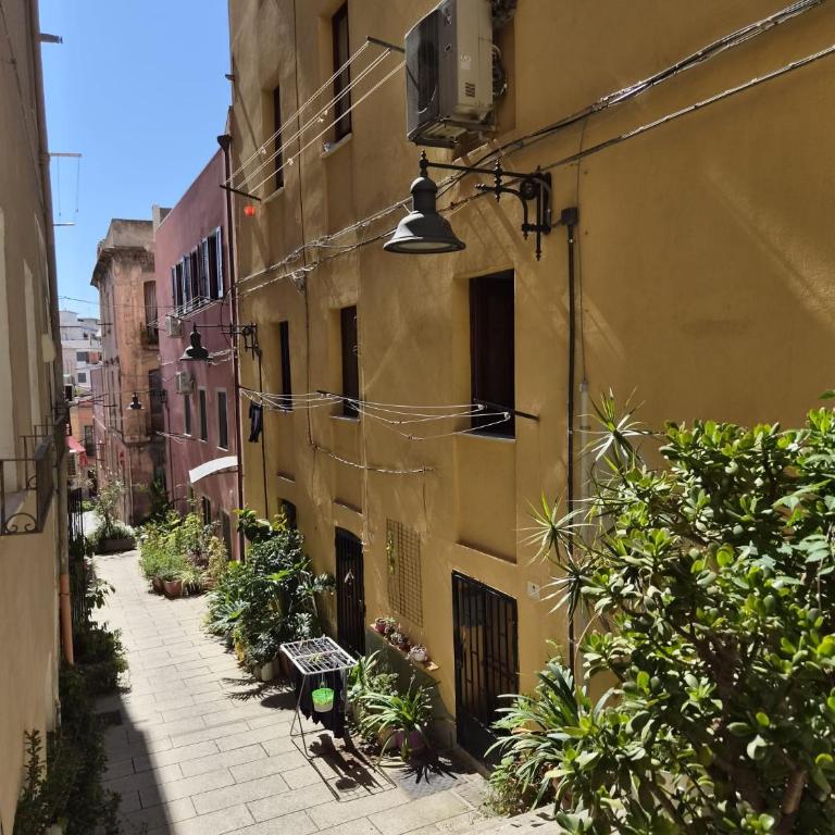 Villanova suite in the historic district of Cagliari - One-Bedroom Apartment - 29