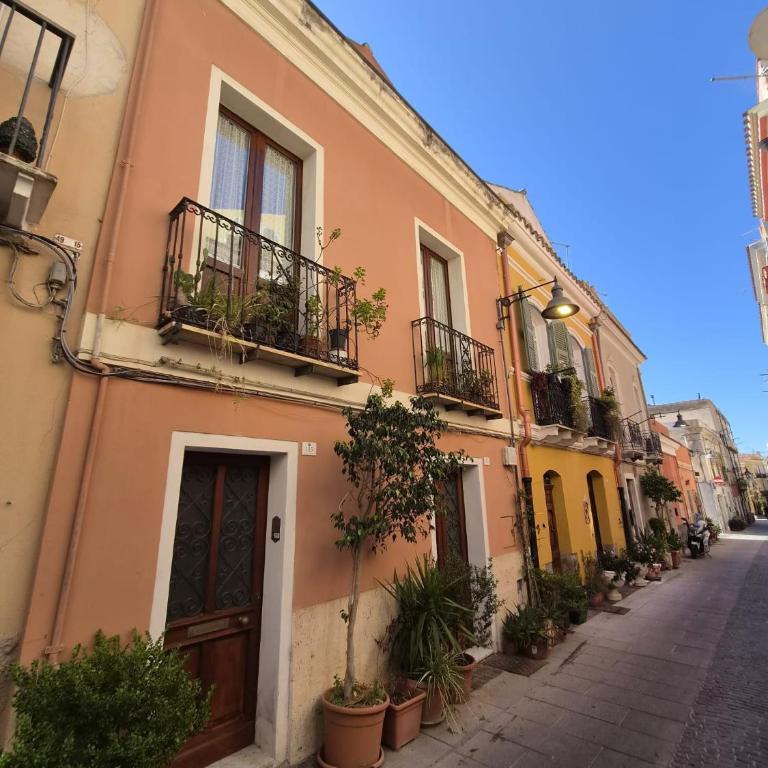 Villanova suite in the historic district of Cagliari - One-Bedroom Apartment - 31