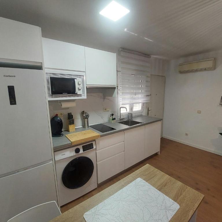 Urban Serenity Apartment - Apartamento de 2 dormitorios - 12