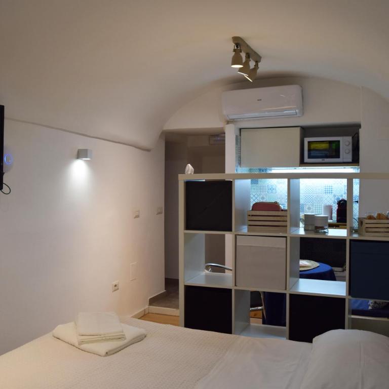Tribunali apartments - Studio - 8