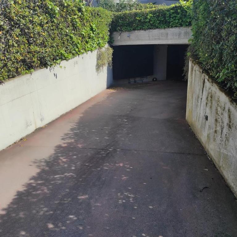 AP SUITE Appartamento Vista Lago di Garda con Piscina e Garage - Appartamento con 1 Camera da Letto - 16