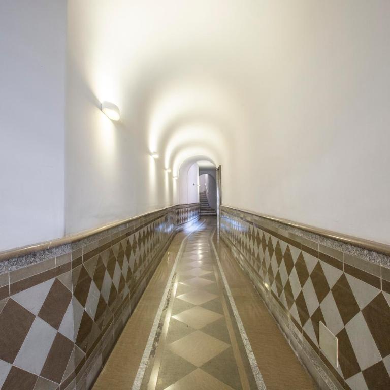 Cozy three-room apartment in the heart of Como, 100 meters from the lake - Apartment mit 2 Schlafzimmern - 19