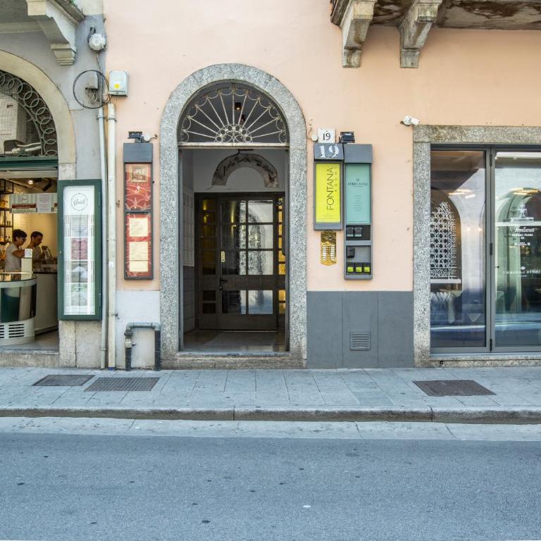 Cozy three-room apartment in the heart of Como, 100 meters from the lake - Apartment mit 2 Schlafzimmern - 18