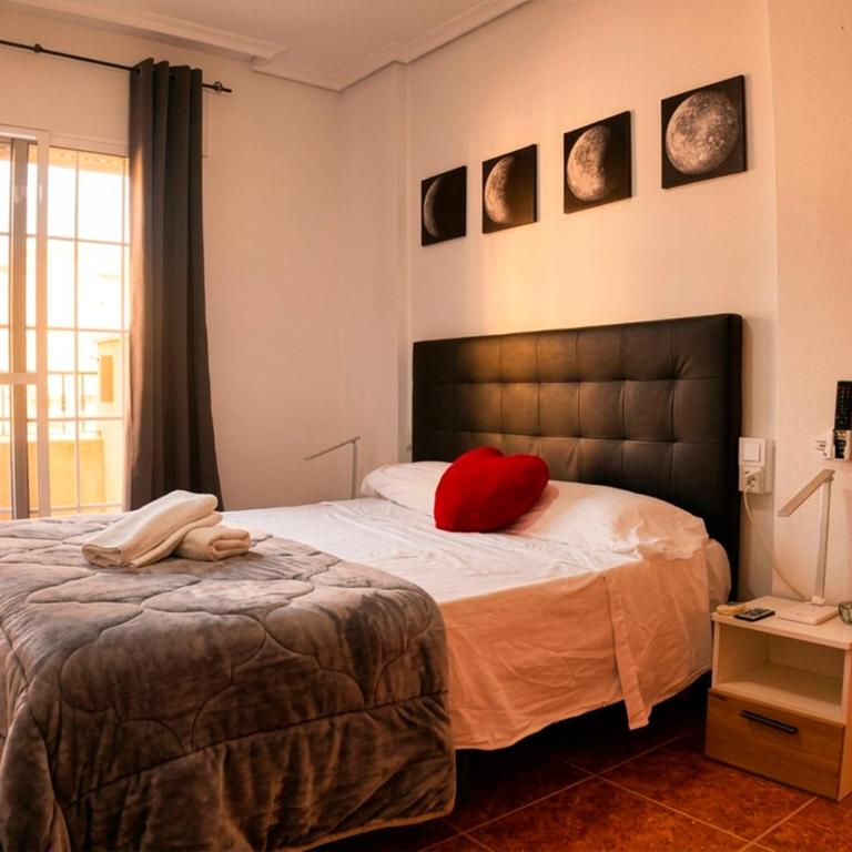 Apartalux Vista Mar - Casa Vacacional de 3 dormitorios - 2