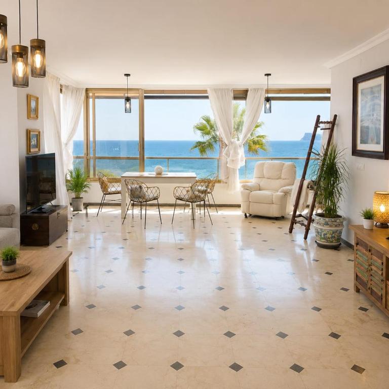 First Line Luxury Apartment - Appartamento con 3 Camere da Letto - 9