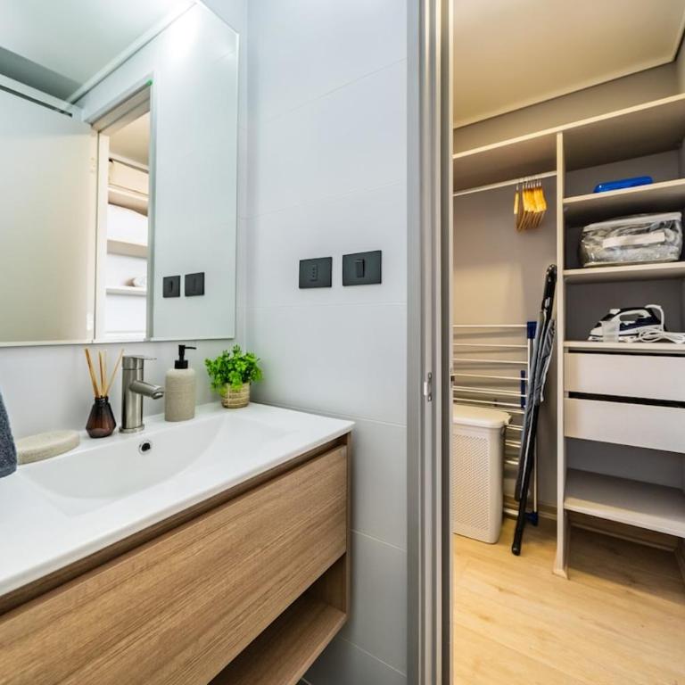 Metro Ñuñoa For 4 Air Conditioning Parking - Apartamento de 2 dormitorios - 21