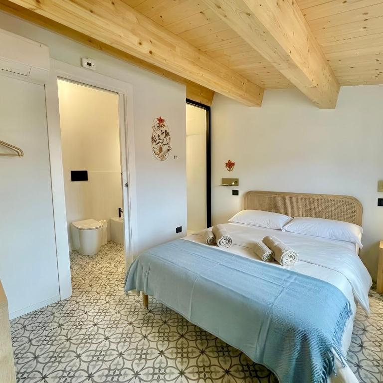 Affittacamere Casa Florens Guest House - Camera Matrimoniale con Bagno Privato - 2