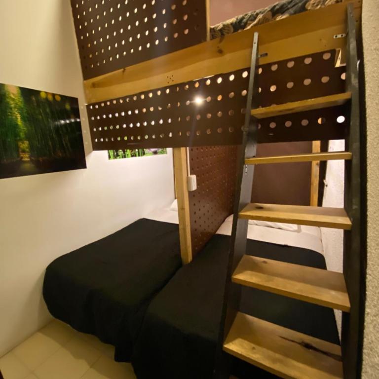 Hostel CITY - Einzelbett im gemischten Schlafsaal - 2