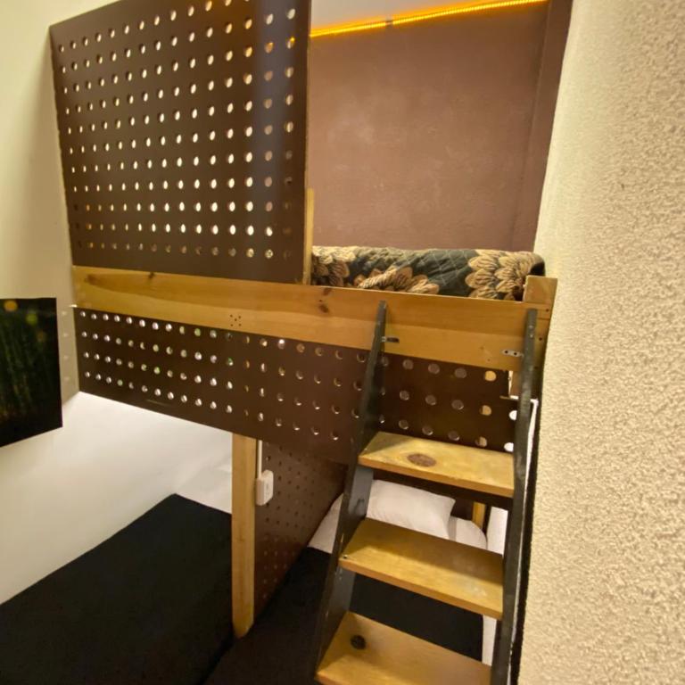 Hostel CITY - Einzelbett im gemischten Schlafsaal - 6