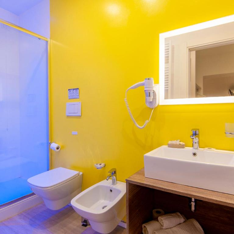 Kedimore - Suite Color House - Camera Tripla con Terrazza - 10