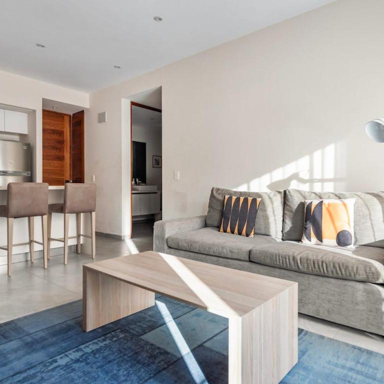 Luxury 2BR Condo with Rooftop Pools near 5th Avenue - Apartment - 18