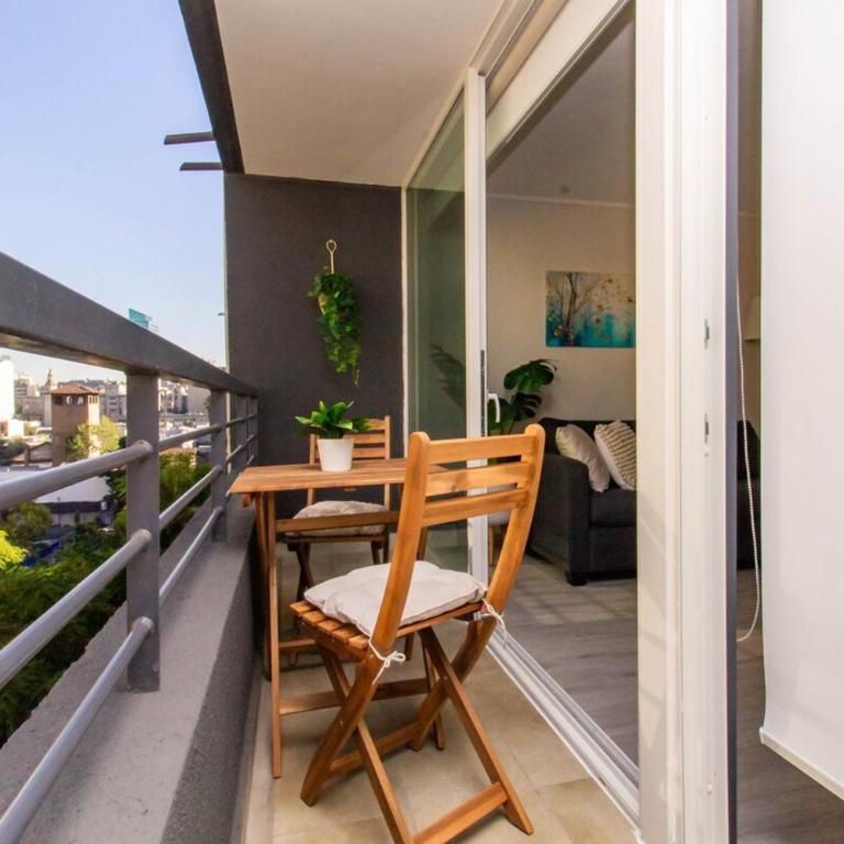 New and modern apartment Cerro Santa Lucia Metro - Apartamento de 2 dormitorios - 16