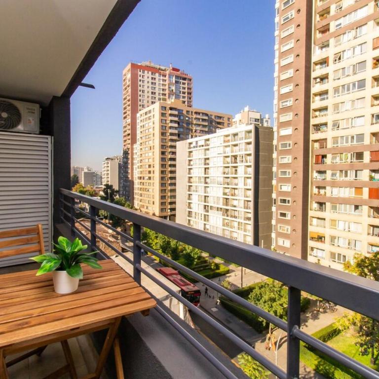 New and modern apartment Cerro Santa Lucia Metro - Apartamento de 2 dormitorios - 40