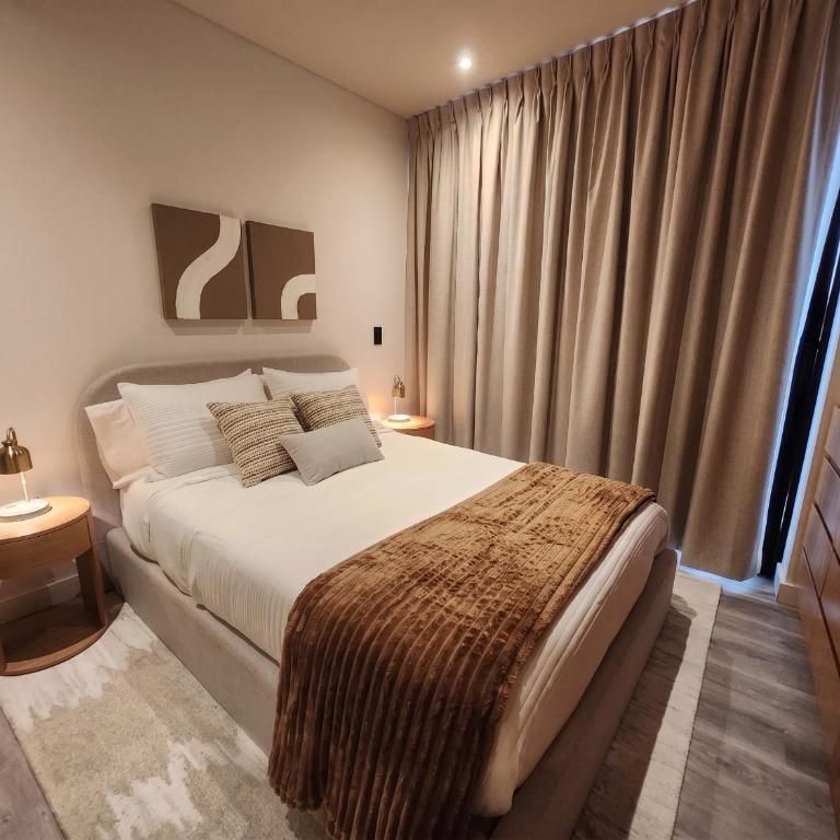 Ameth - Stylish Downtown Apartments with Rooftop Pool & Gym - Apartamento de 3 dormitorios - 20