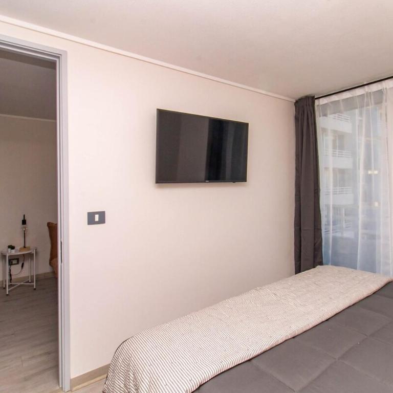 King Bed New Building Gym - Two-Bedroom Apartment - 29