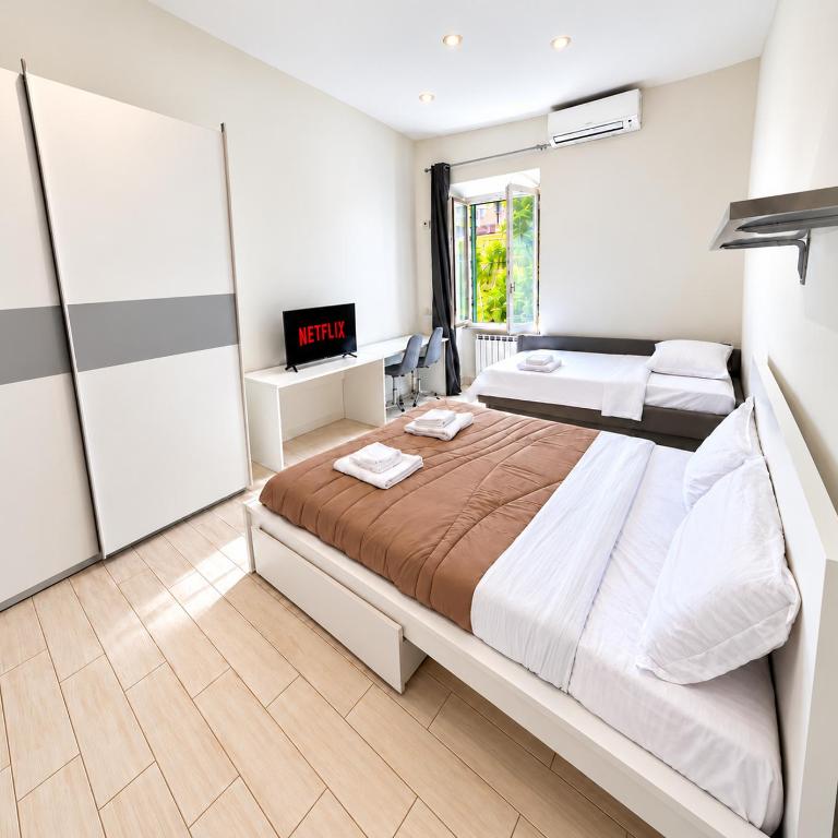 Termini Apartment, In the Heart of San Lorenzo with Private Parking - One-Bedroom Apartment - 5