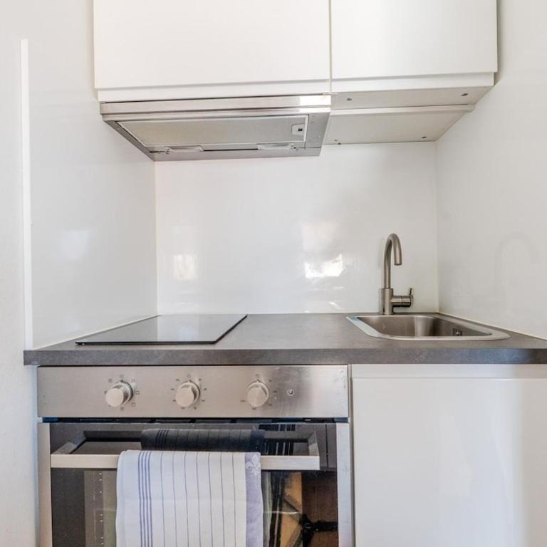 NOOR Bright Studio Workspace Parking Option - Apartamento de 1 dormitorio - 11