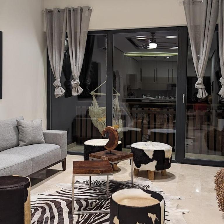 Luxury 2BR Apt steps away from the beach clubs - Apartment - 46