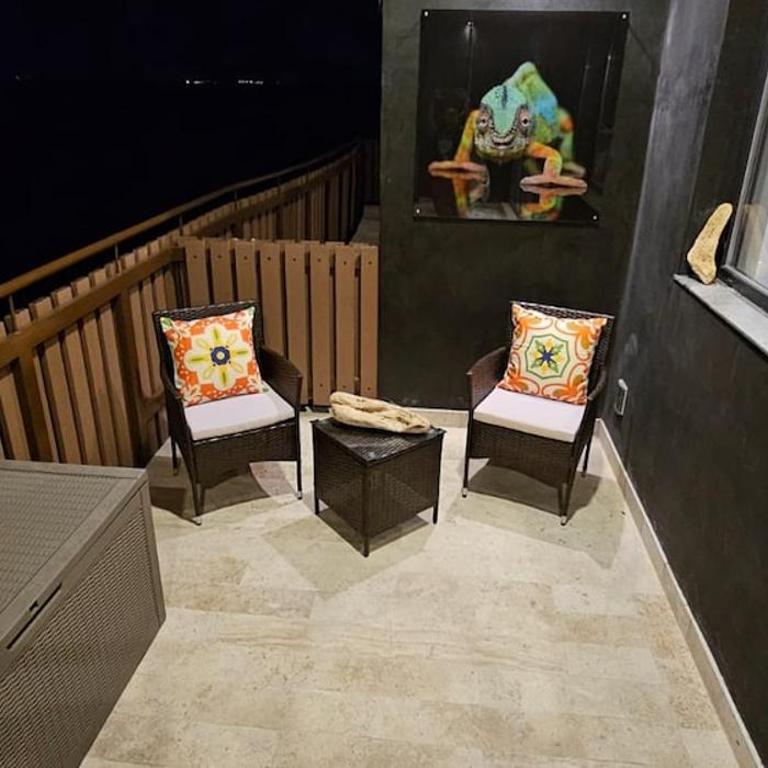 Luxury 2BR Apt steps away from the beach clubs - Apartment - 51