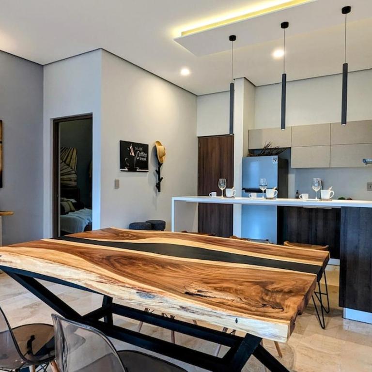 Luxury 2BR Apt steps away from the beach clubs - Apartment - 59