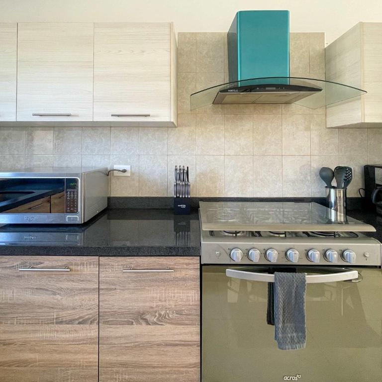 3BR Gated Community Home with Pool Access - Apartamento - 29