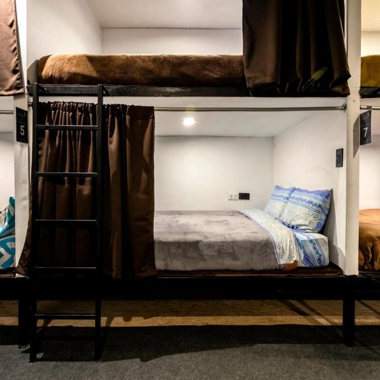 Dream Up - Bunk Bed in Mixed Dormitory Room - 1