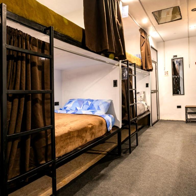 Dream Up - Bunk Bed in Mixed Dormitory Room - 5