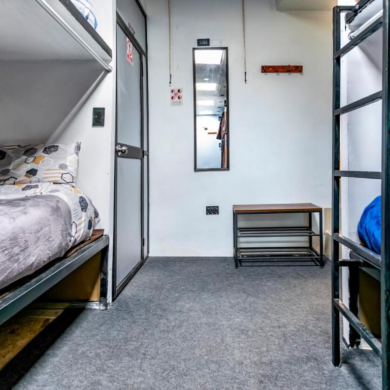 Dream Up - Bunk Bed in Mixed Dormitory Room - 26