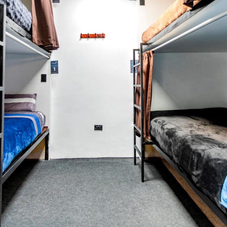 Dream Up - Bunk Bed in Mixed Dormitory Room - 21