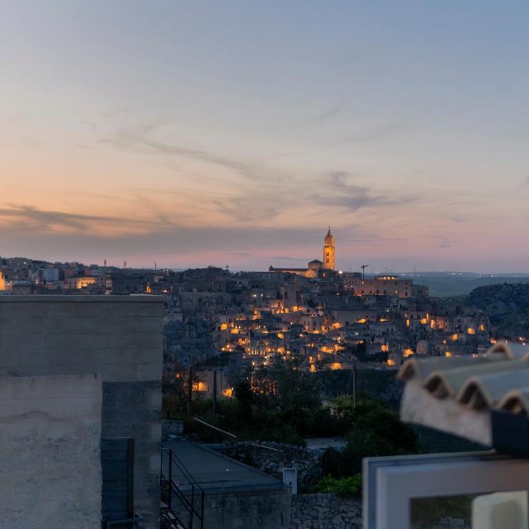 Mythos Suites Matera - Appartamento con 1 Camera da Letto e Vasca Idromassaggio - 4