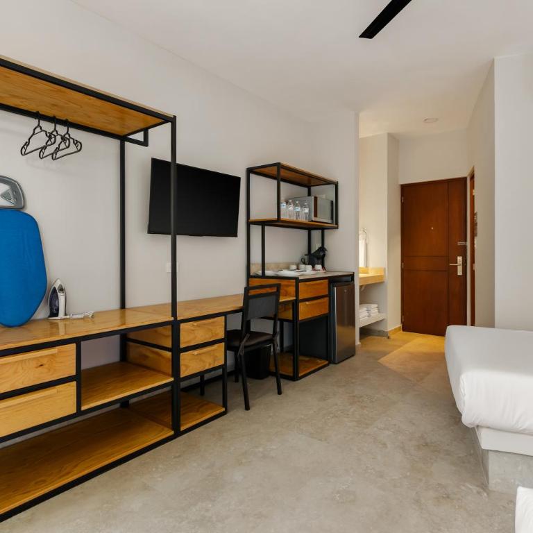 Villa Maria Teresa By Homirent - Suite mit Balkon - 7