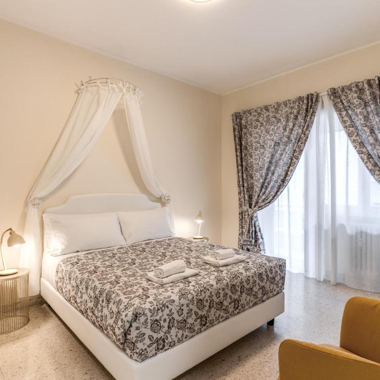 Casa Mia Vaticano Guest House - Appartamento con 2 Camere da Letto e Balcone - 1