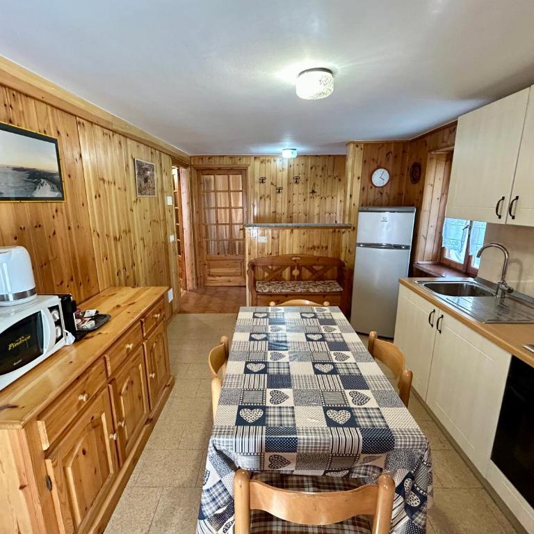 Baita Lou Tsahtagné - Un rifugio di pace a Pialemont, Pontboset - Haus mit 2 Schlafzimmern - 4