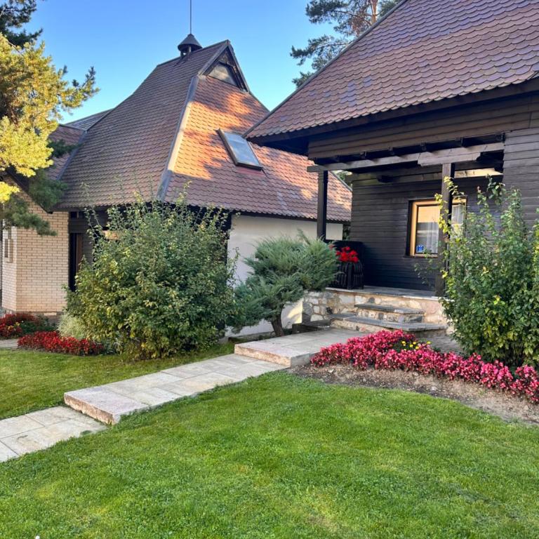 KRALjEVI KONACI ZLATIBOR - Maison de Vacances Standard 3 Chambres - 3