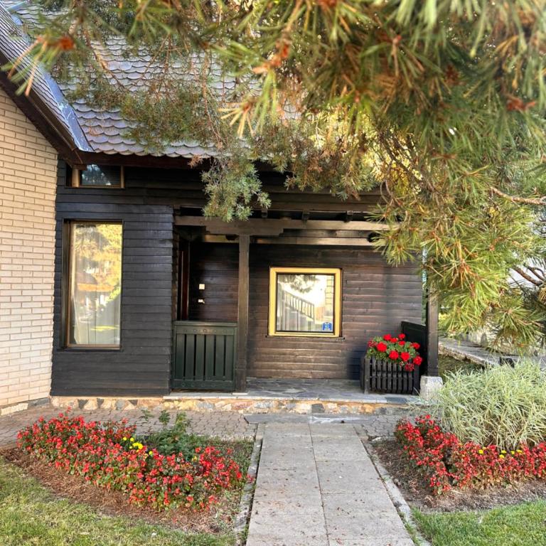 KRALjEVI KONACI ZLATIBOR - Maison de Vacances Standard 3 Chambres - 6