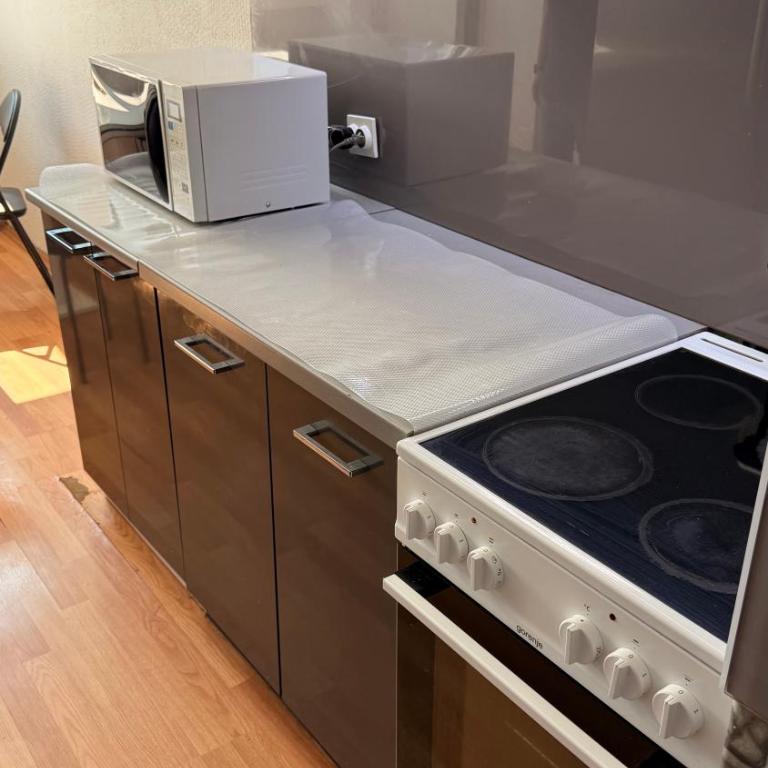 Palms Apartment - Two-Bedroom Apartment - 8