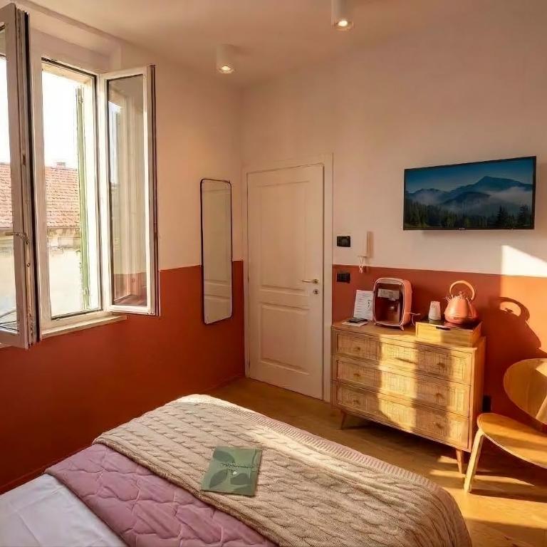 Affittacamere Casa Florens Guest House - Camera Matrimoniale con Bagno Privato - 2
