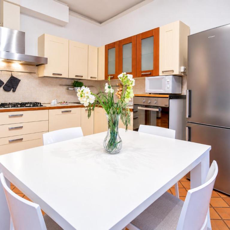 Elena Oasis Apartments - Appartamento con Balcone - 12