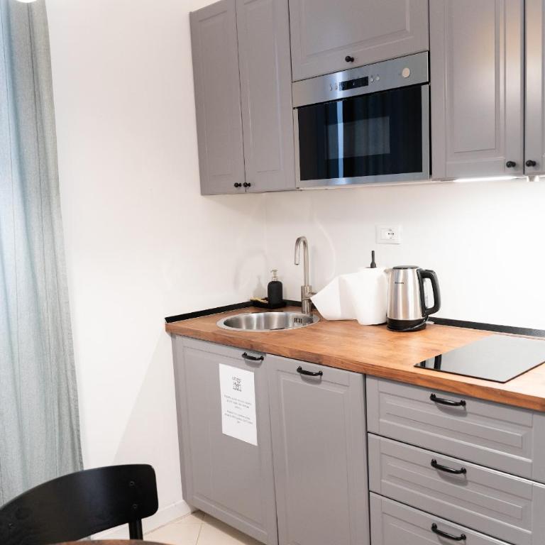 Arena Rooms - Appartamento con 3 Camere da Letto - 10