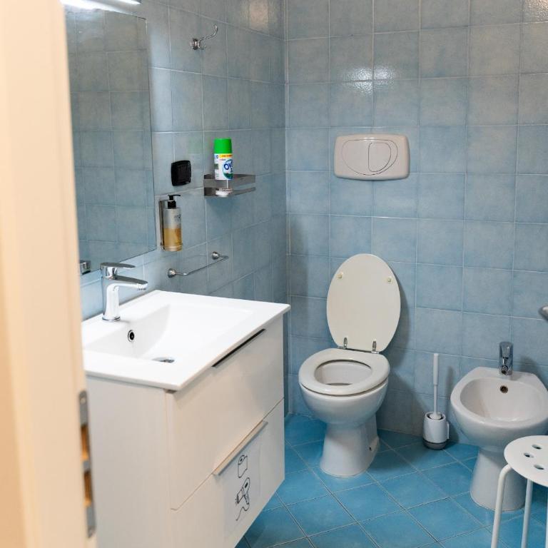 Arena Rooms - Camera Tripla con Bagno Privato - 7