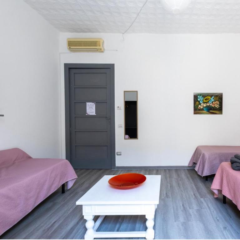 casaisabella 2 viaMaurolico 12 - Familienzimmer mit eigenem Bad - 5
