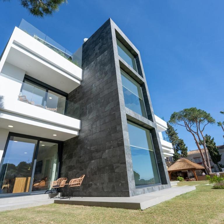 Newly build luxuary villa! East of Marbella - Casa Vacanze con 4 Camere da Letto - 99