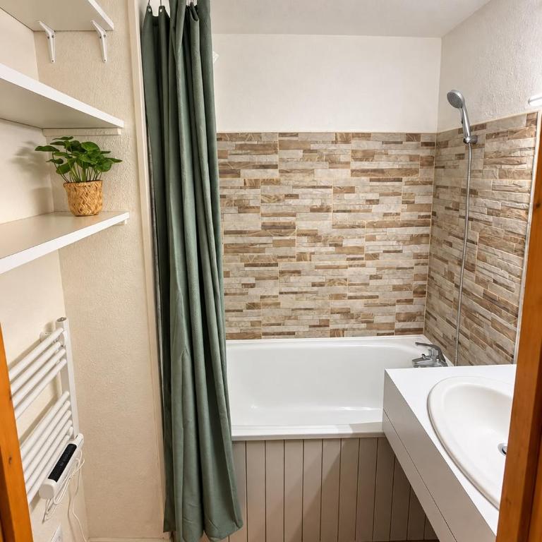 Cosy Studio - Pied des Pistes, Ski-in Ski-out - Les Arcs Peisey Vallandry - Apartment mit 1 Schlafzimmer - 3