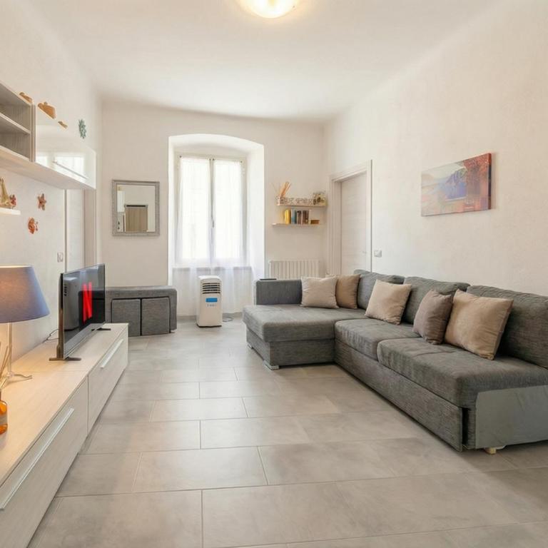 Centro Rapallo - Accanto al Mare - Parking - Appartamento con 2 Camere da Letto - 9