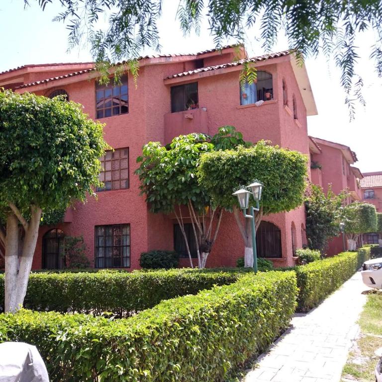 Lindo depa 3 recámaras, tres baños, estacionamiento y vigilancia - Apartamento de 3 dormitorios - 20