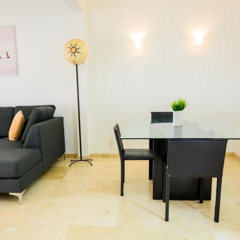 Condesa Residence Amsterdam 104 Lovely 1Bed 1 Bath on Amsterdam Av - Apartment - 42