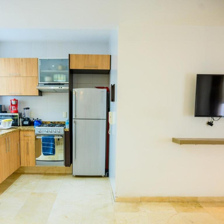 Condesa Residence Amsterdam 104 Lovely 1Bed 1 Bath on Amsterdam Av - Apartment - 46